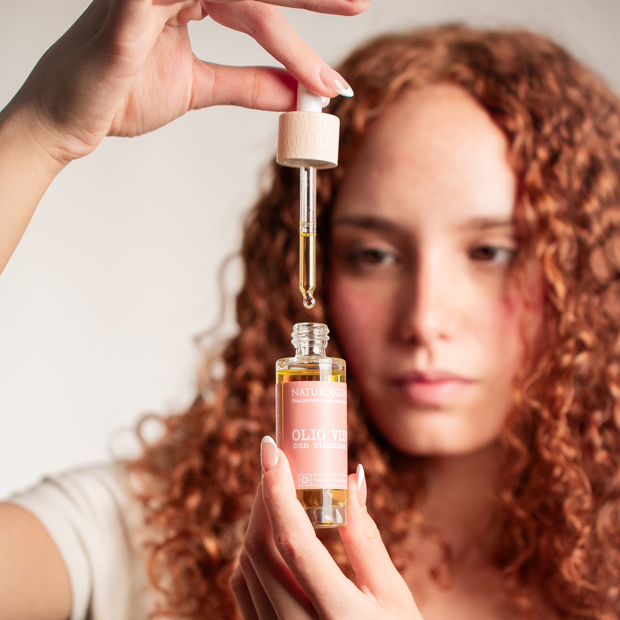 Olio viso con Vitamina E